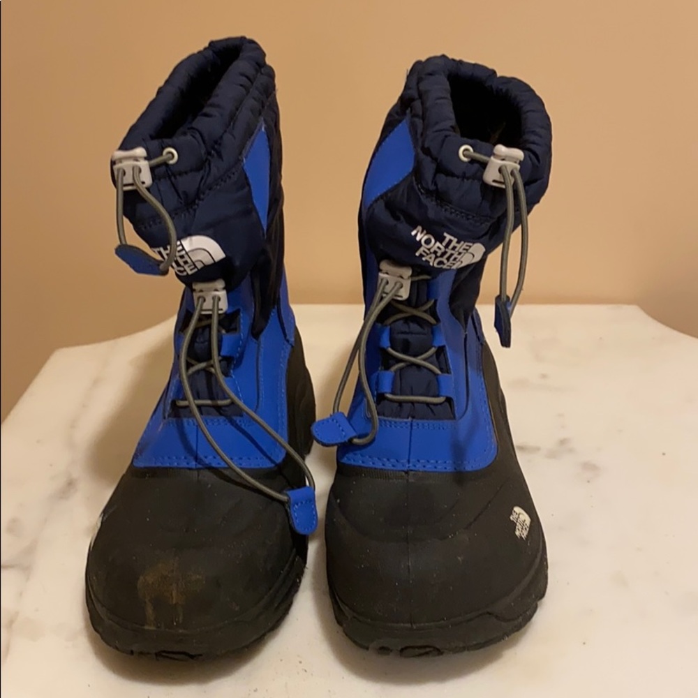 the north face kids snow boots